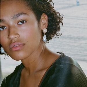 Baroque Pearl Drop Earrings